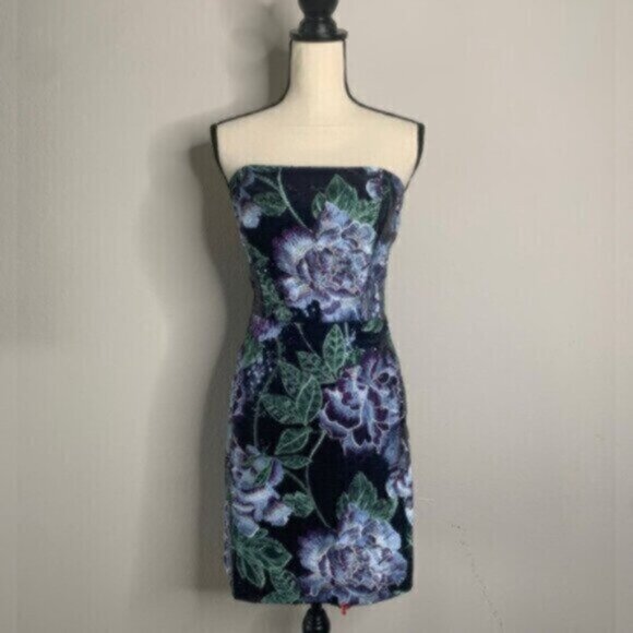 Marchesa Notte Strapless Sequin Mini Cocktail Dress - Picture 3 of 13